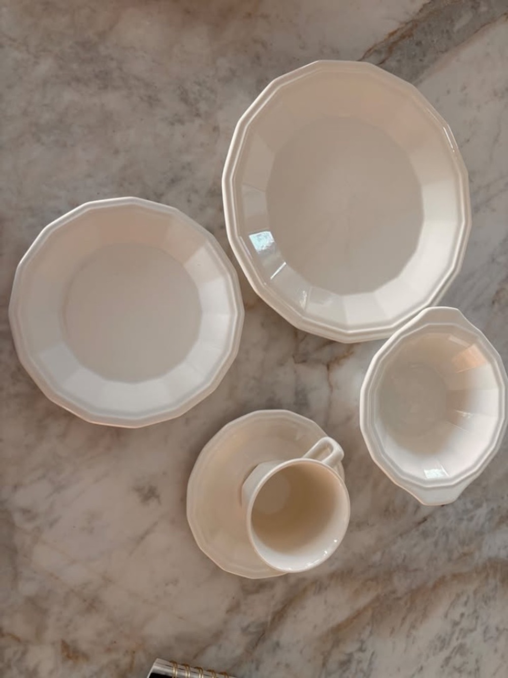 53-Piece Vintage Homer Laughlin Ironstone Dinnerware Set (Dover / Colonial White